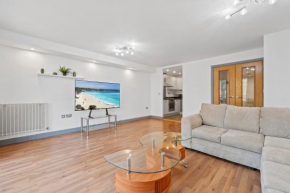 Luxury Apartment Silvertown Way